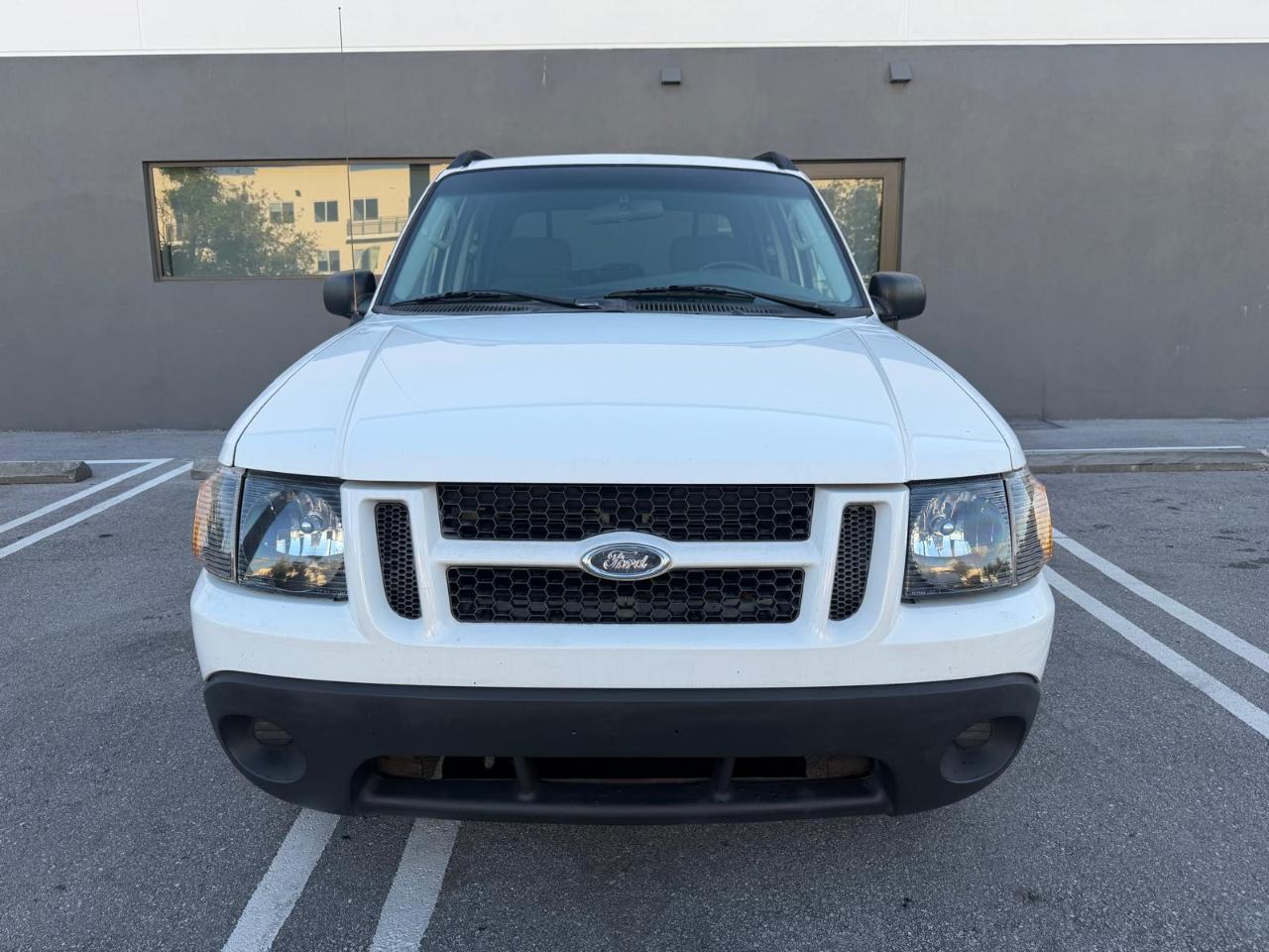 Ford Explorer Sport Trac 4dr 126" WB XLT Premium 2005