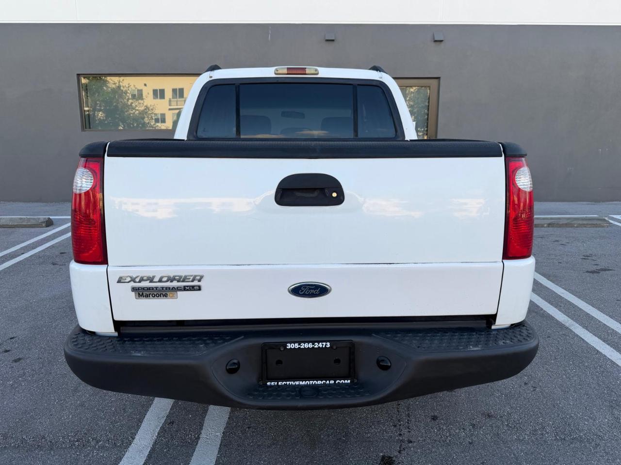 Ford Explorer Sport Trac 4dr 126" WB XLT Premium 2005
