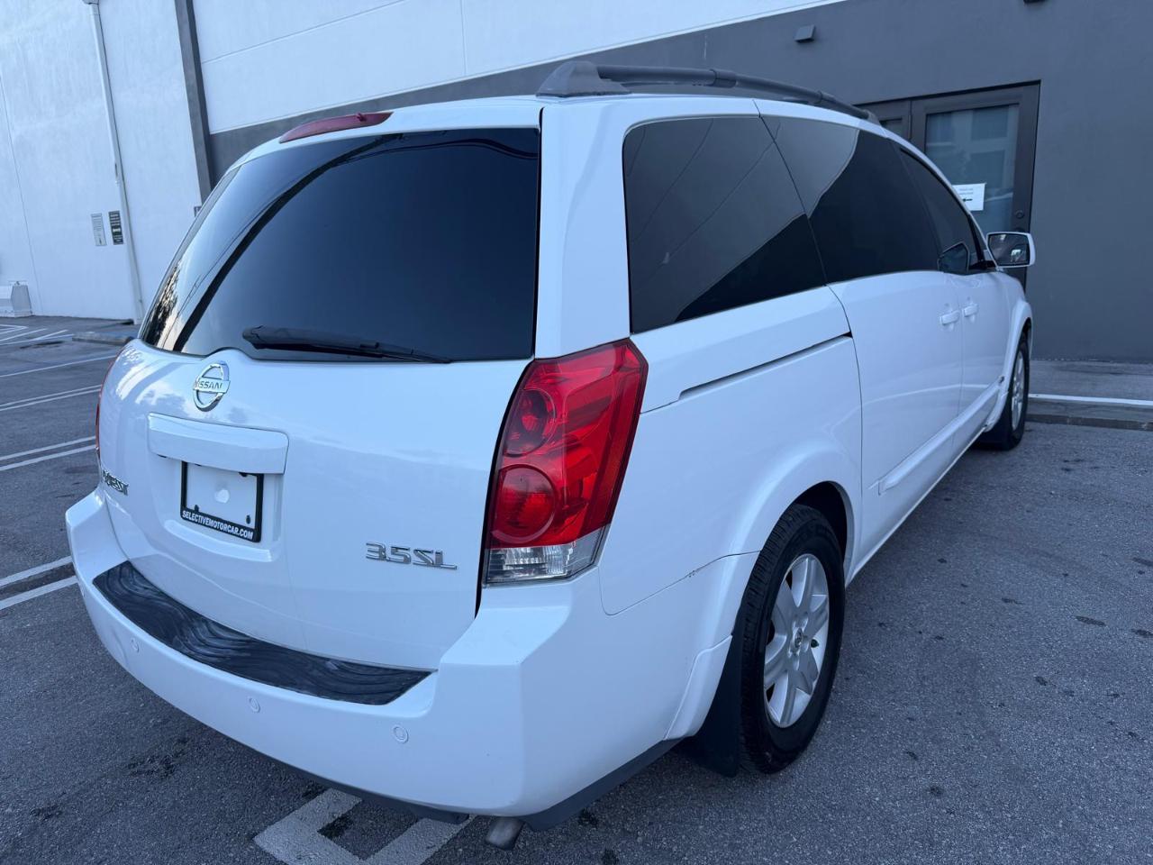 Nissan Quest 4dr Van SL 2006