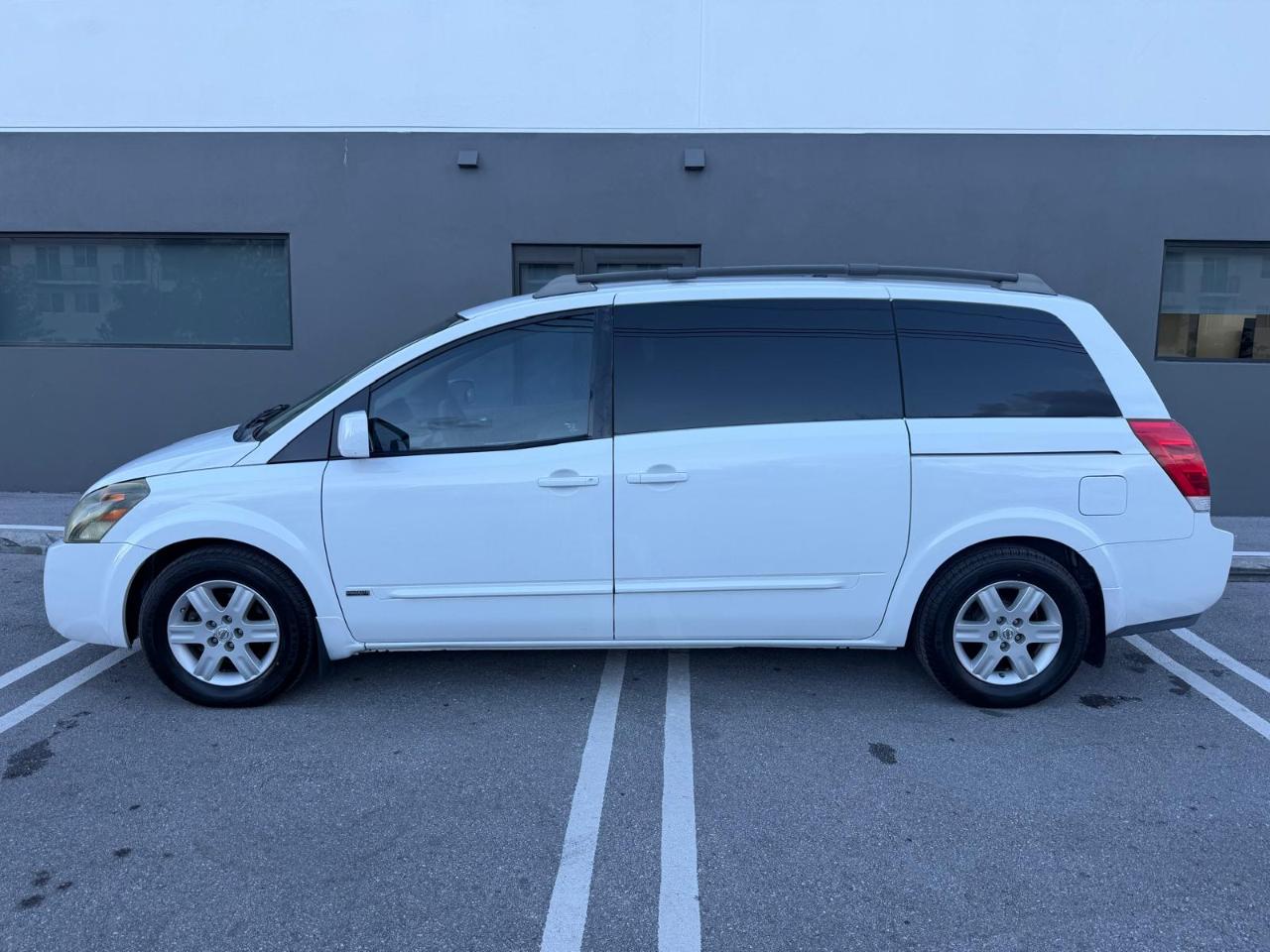 Nissan Quest 4dr Van SL 2006