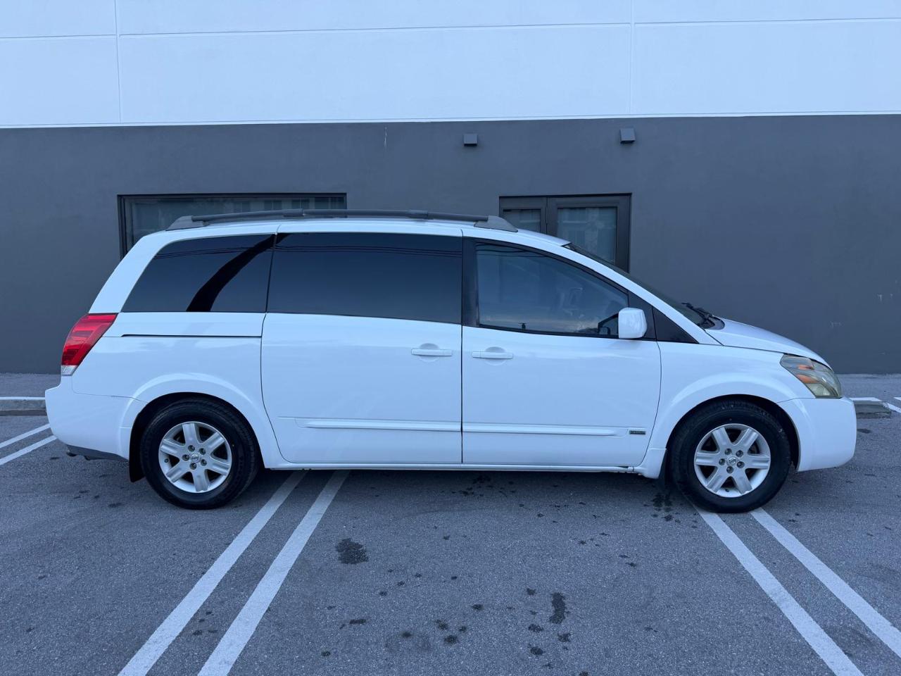 Nissan Quest 4dr Van SL 2006