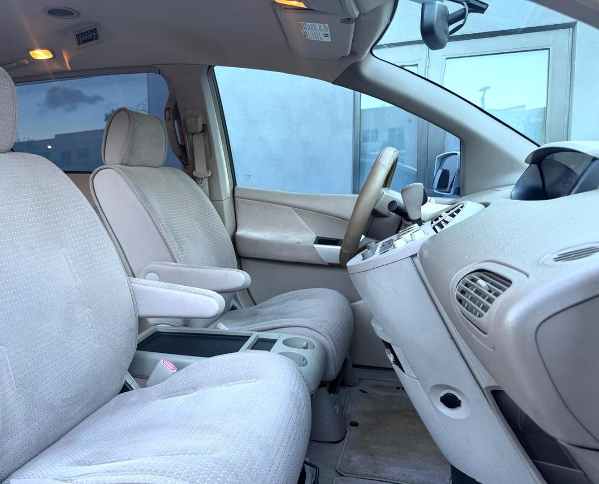 Nissan Quest 4dr Van SL 2006
