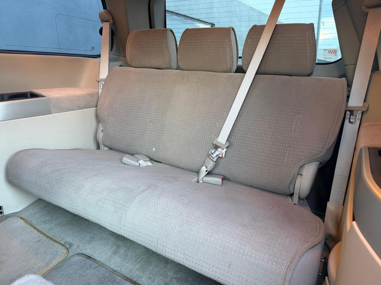 Nissan Quest 4dr Van SL 2006