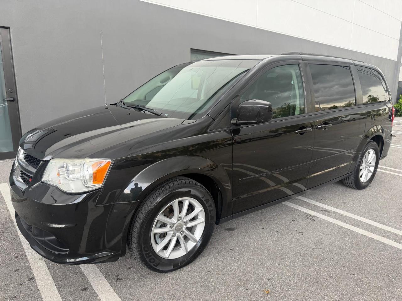 Dodge Grand Caravan 4dr Wgn SXT 2016