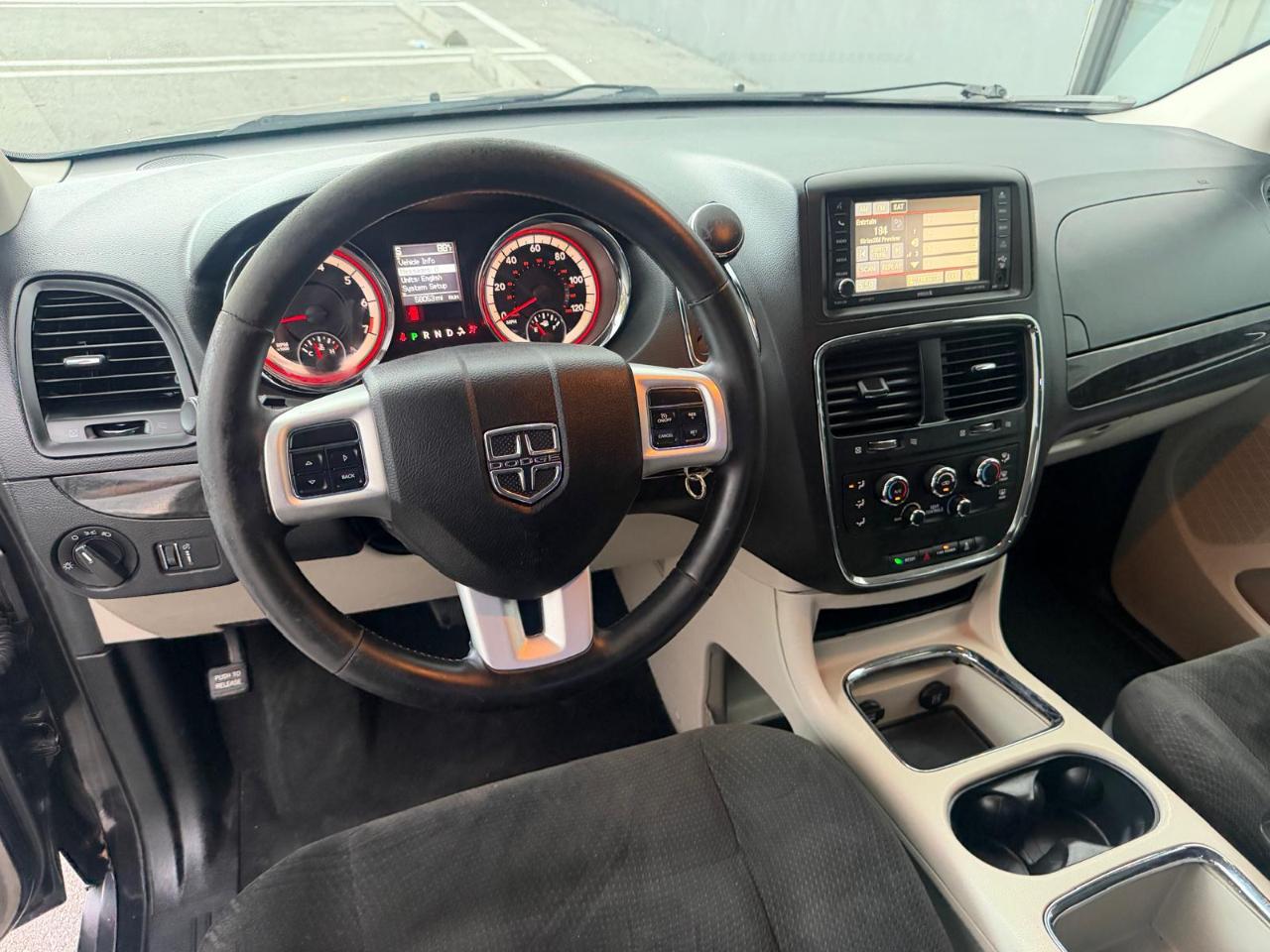 Dodge Grand Caravan 4dr Wgn SXT 2016