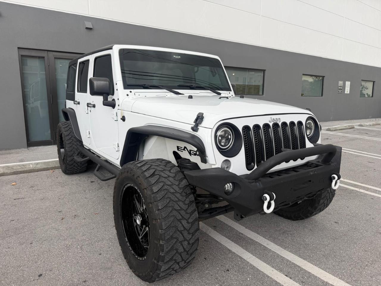 Jeep Wrangler Unlimited 4WD 4dr Sport 2016