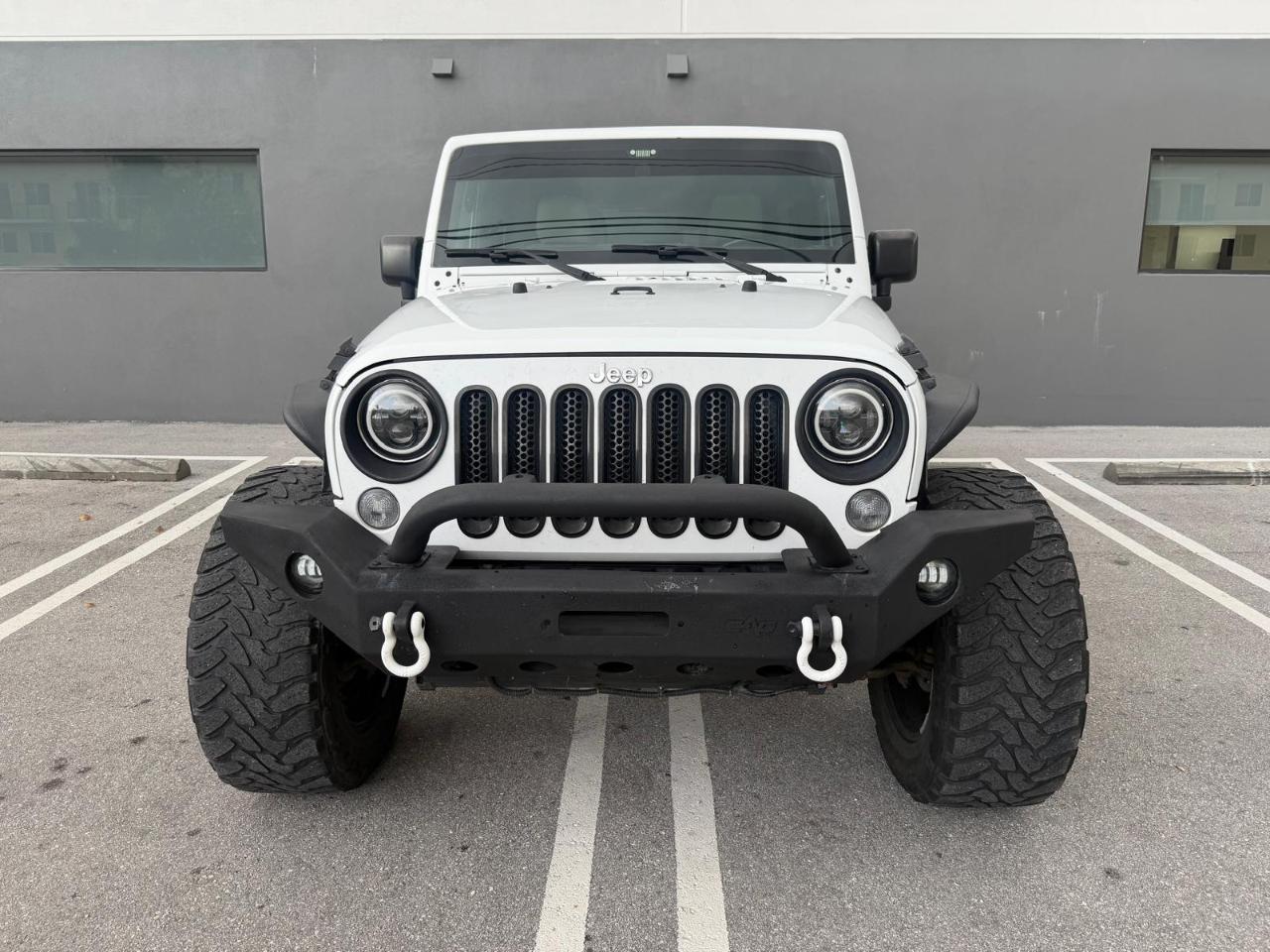 Jeep Wrangler Unlimited 4WD 4dr Sport 2016