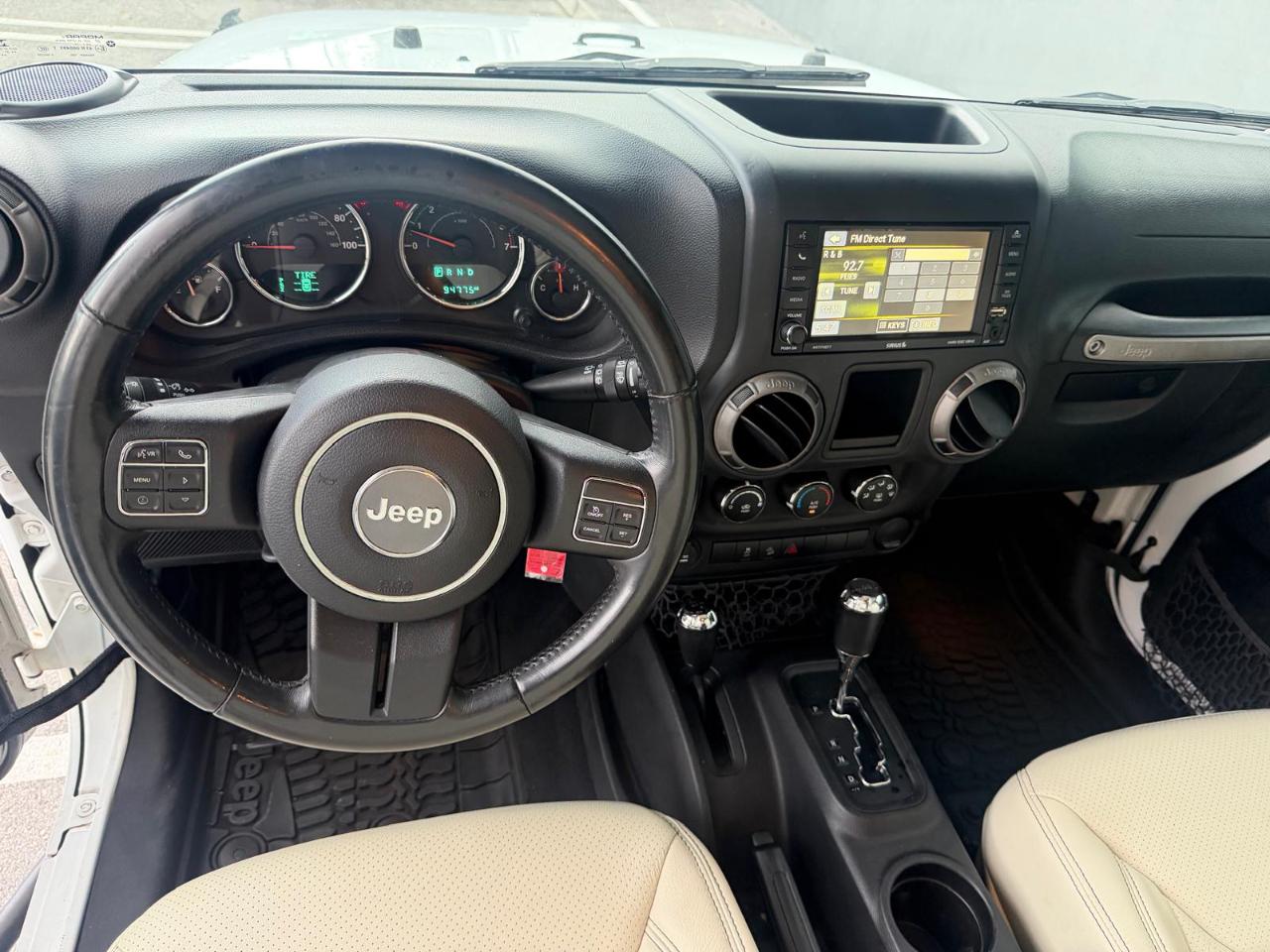 Jeep Wrangler Unlimited 4WD 4dr Sport 2016