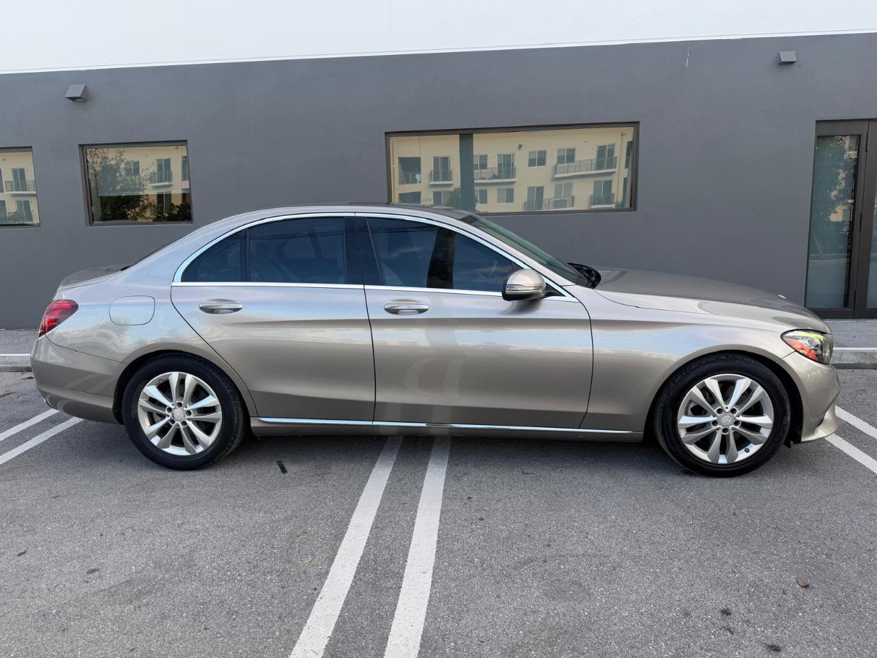 Mercedes-Benz C-Class C 300 Sedan 2019