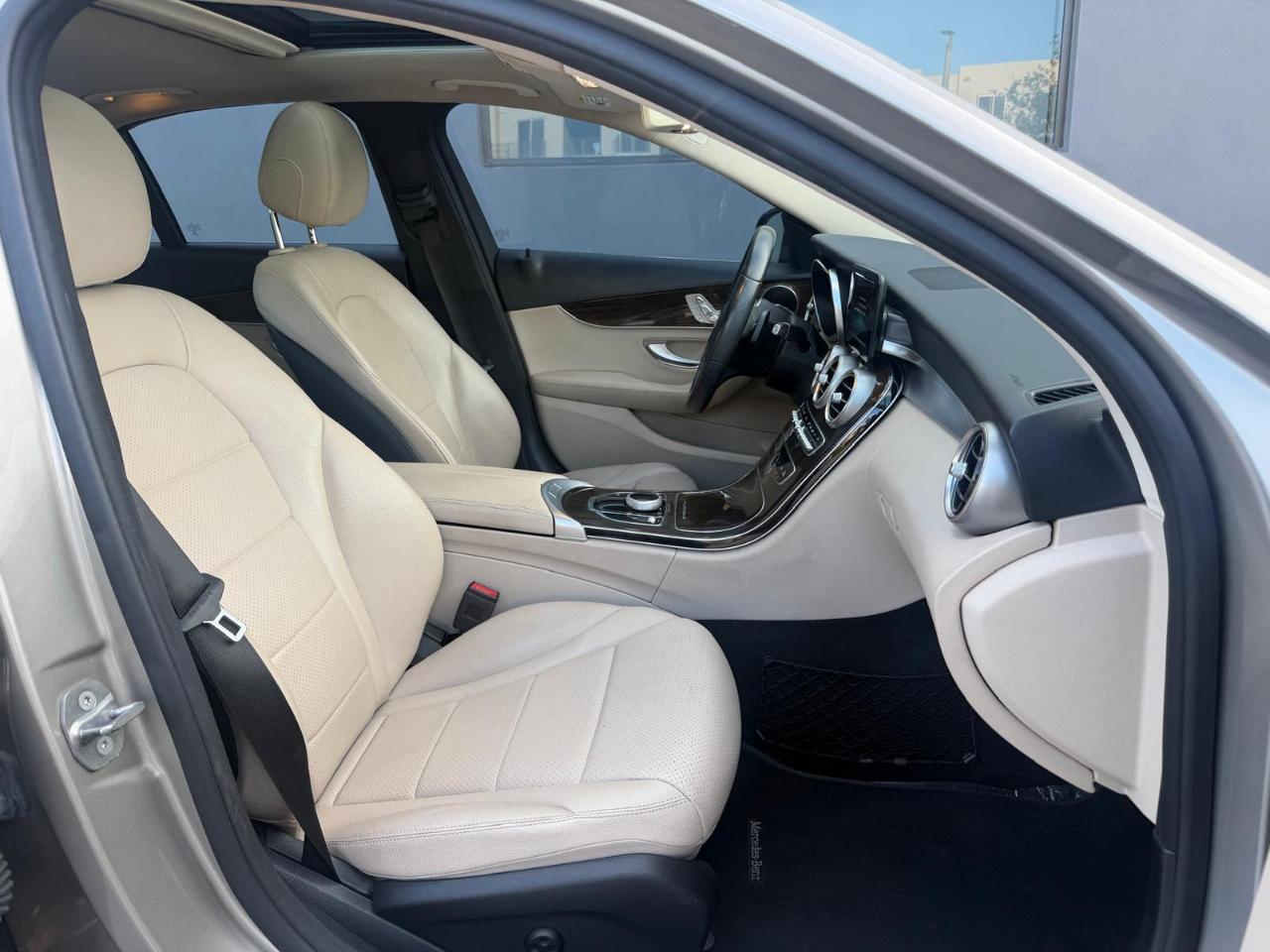 Mercedes-Benz C-Class C 300 Sedan 2019