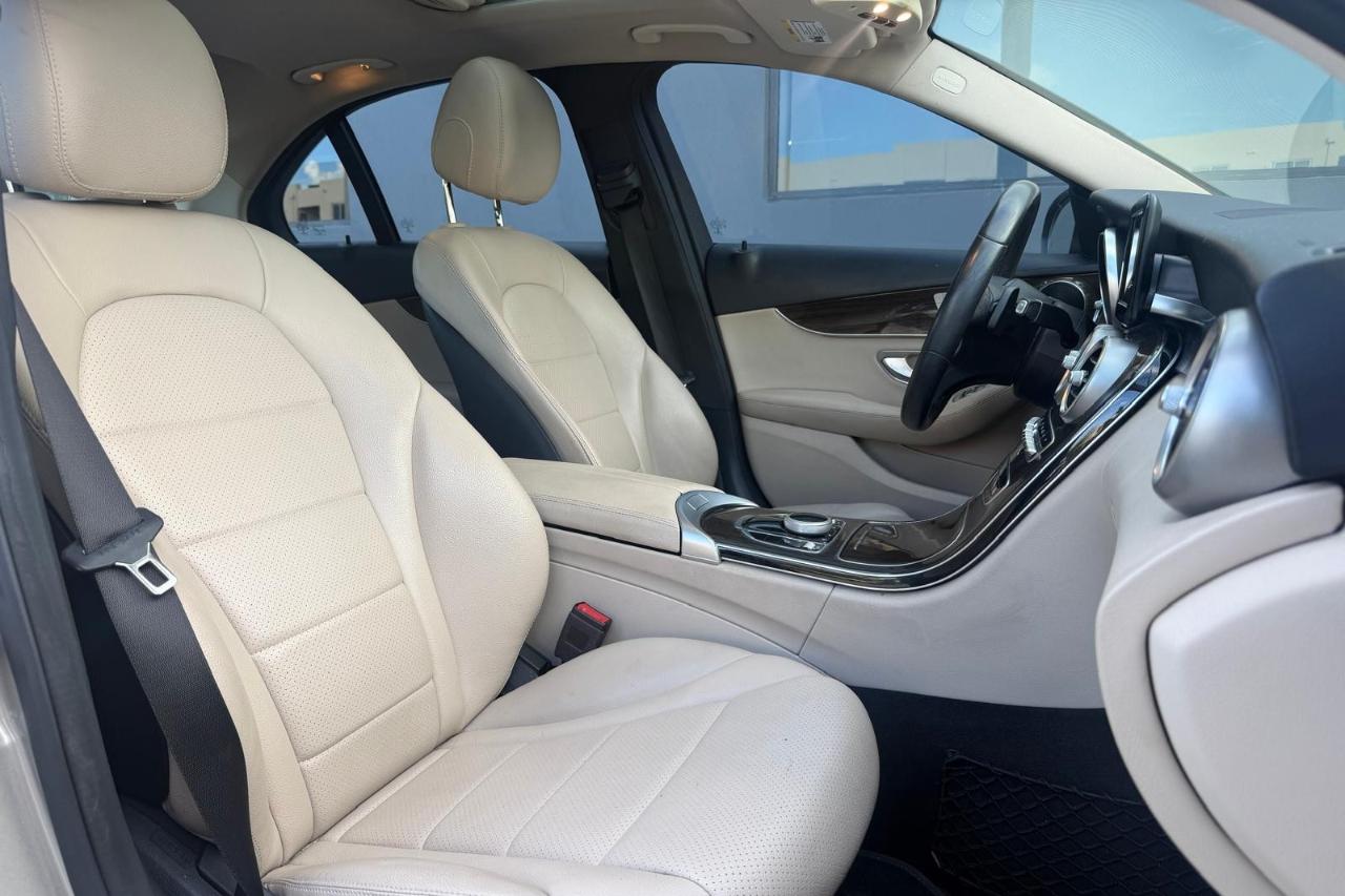 Mercedes-Benz C-Class C 300 Sedan 2019