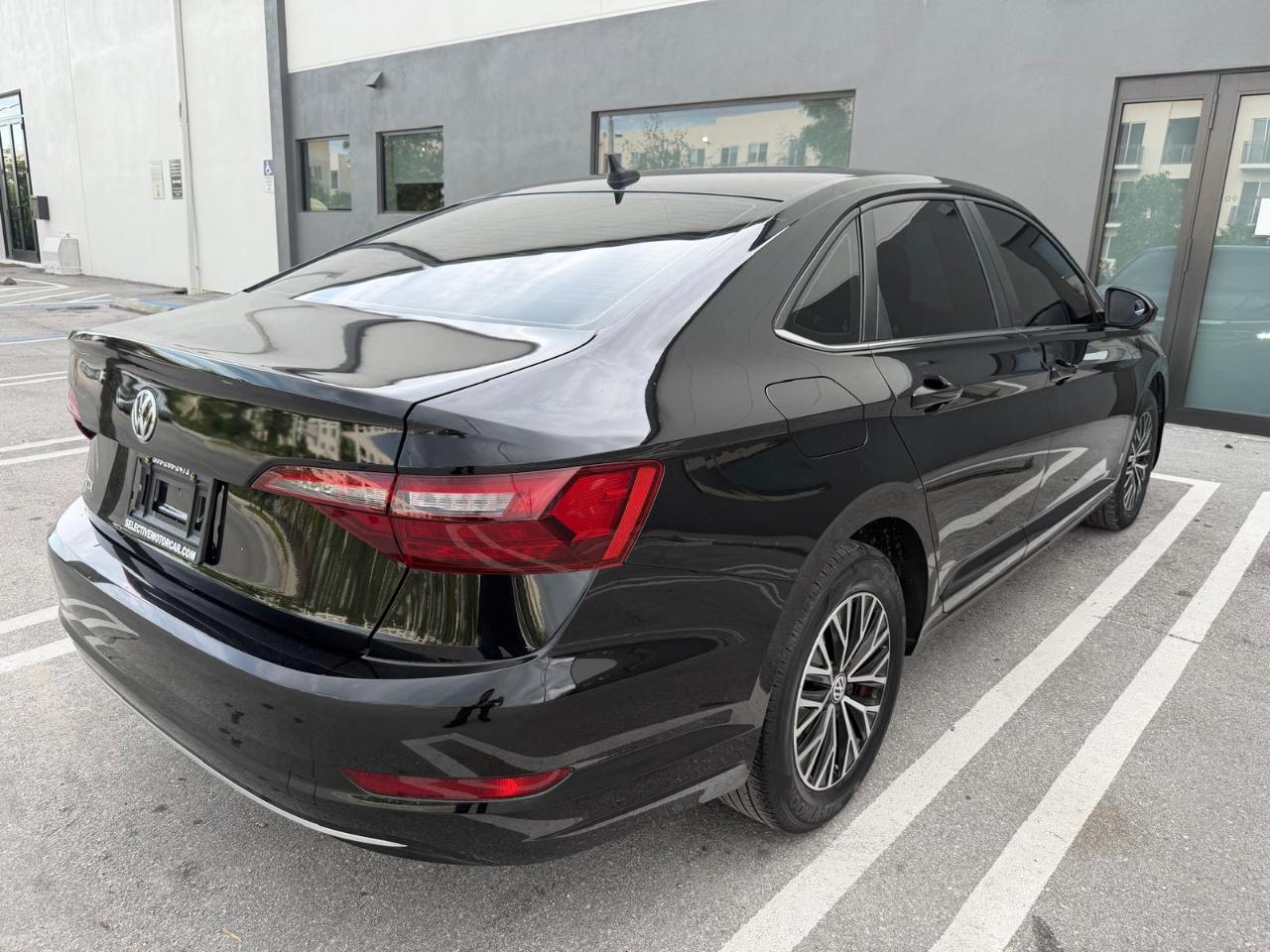 Volkswagen Jetta SE 4D Sedan 2021