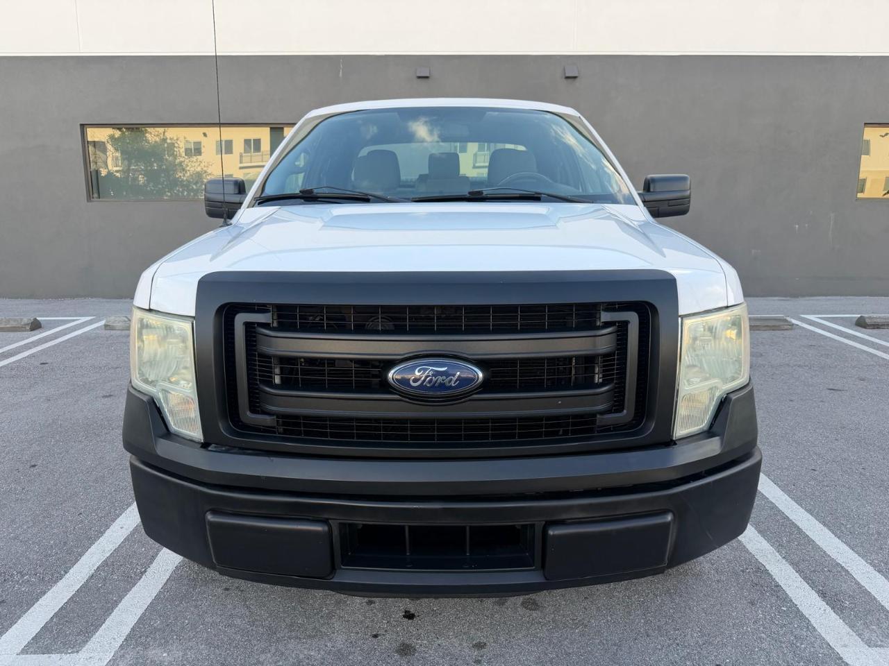 Ford F-150 2WD SuperCab 145" XL 2014