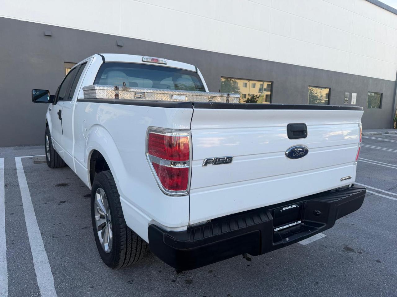 Ford F-150 2WD SuperCab 145" XL 2014