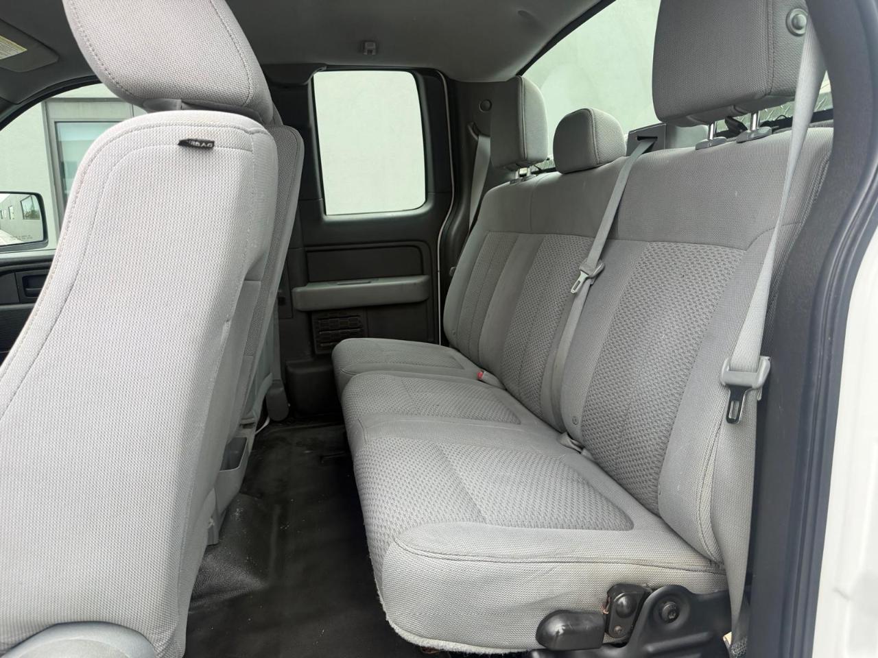 Ford F-150 2WD SuperCab 145" XL 2014