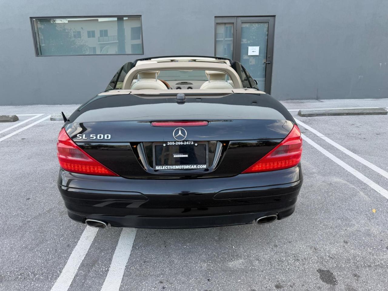 Mercedes-Benz SL-Class 2dr Roadster 5.0L 2005
