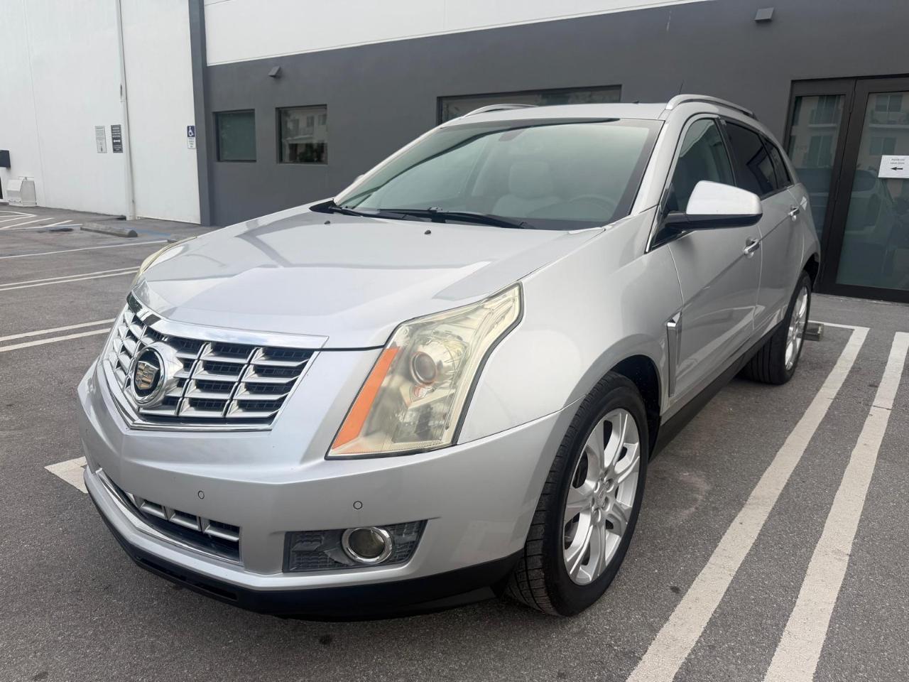 Cadillac SRX FWD 4dr Performance Collection 2015