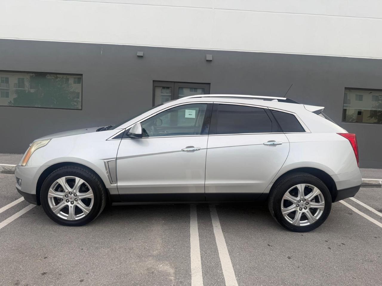 Cadillac SRX FWD 4dr Performance Collection 2015