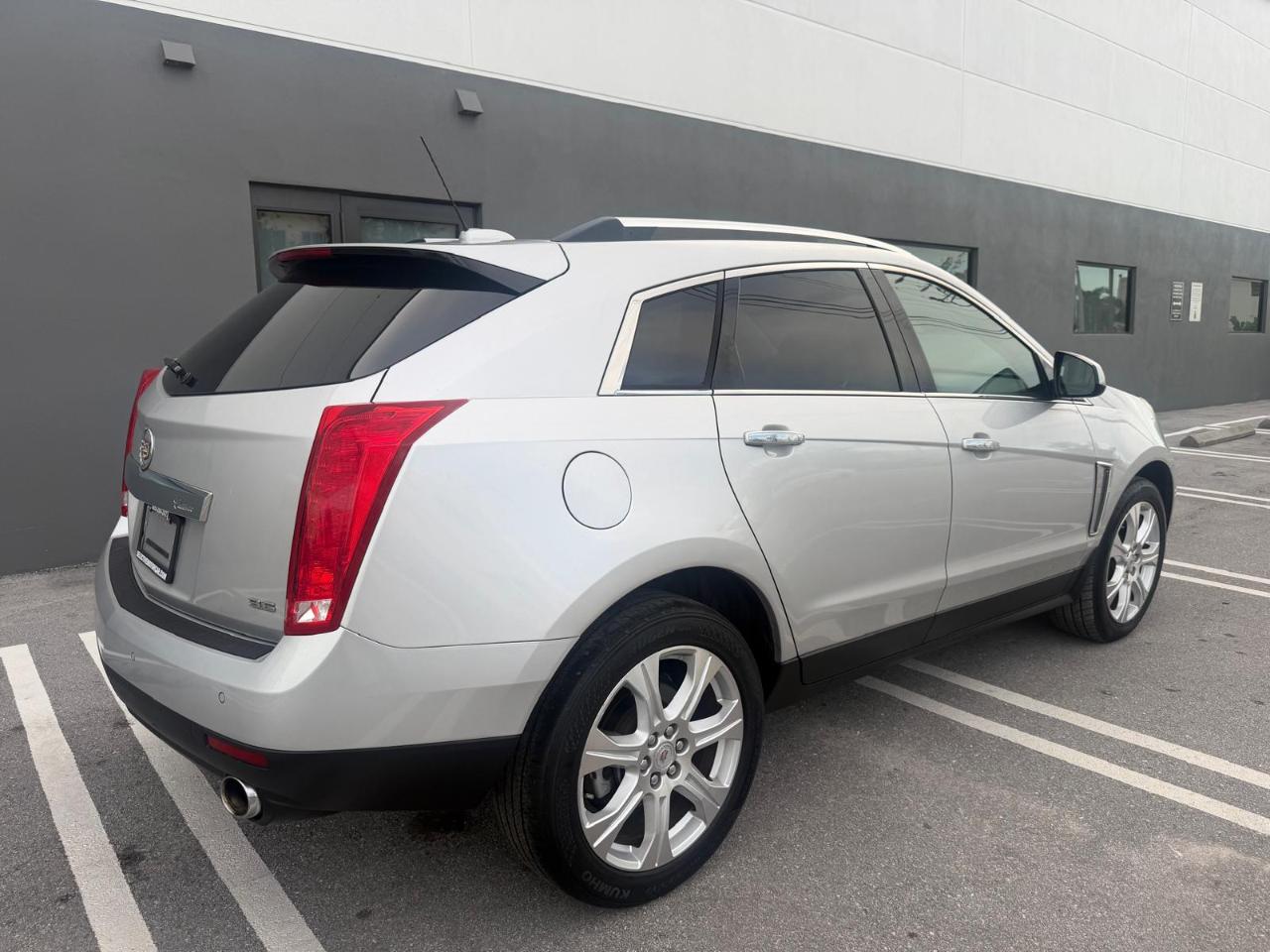 Cadillac SRX FWD 4dr Performance Collection 2015