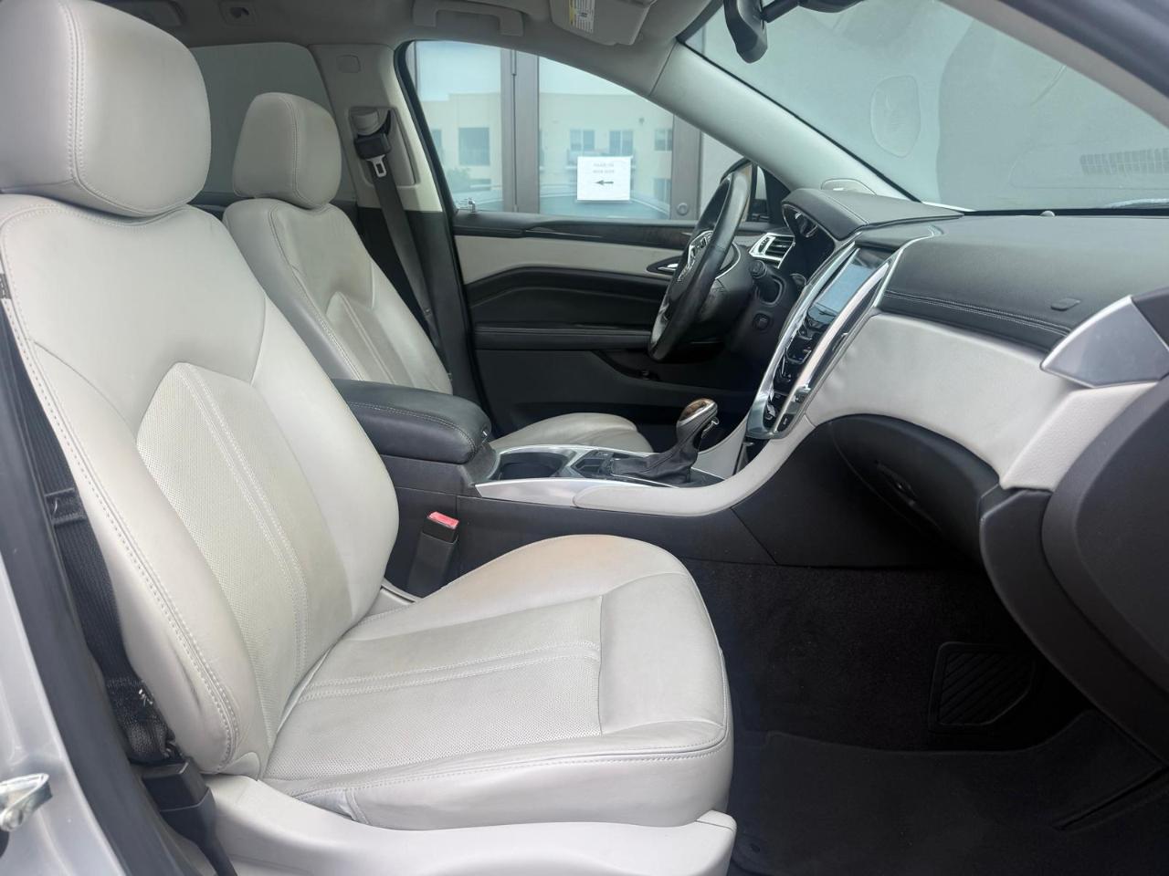Cadillac SRX FWD 4dr Performance Collection 2015