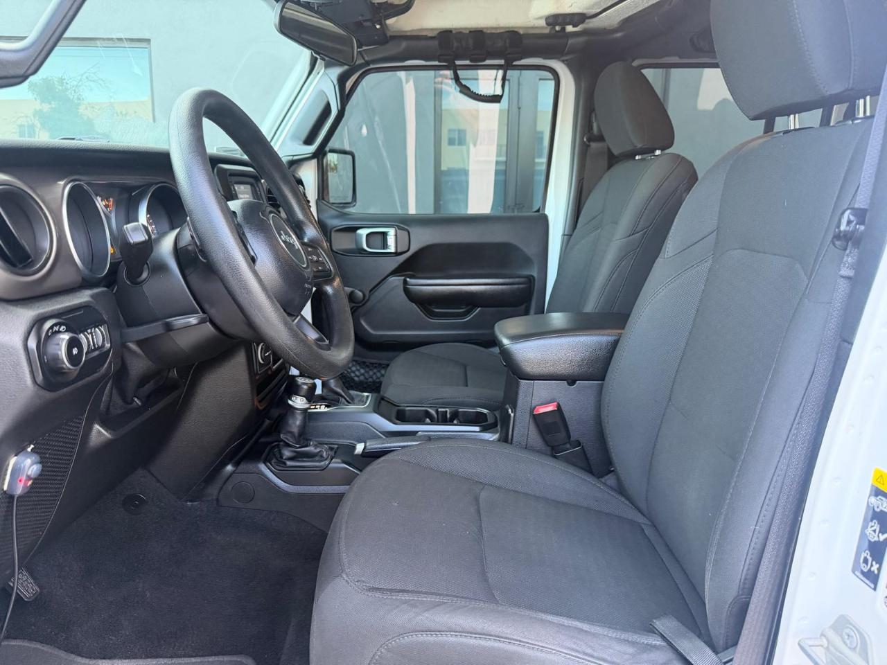 Jeep Wrangler Unlimited Sport 4x4 2021