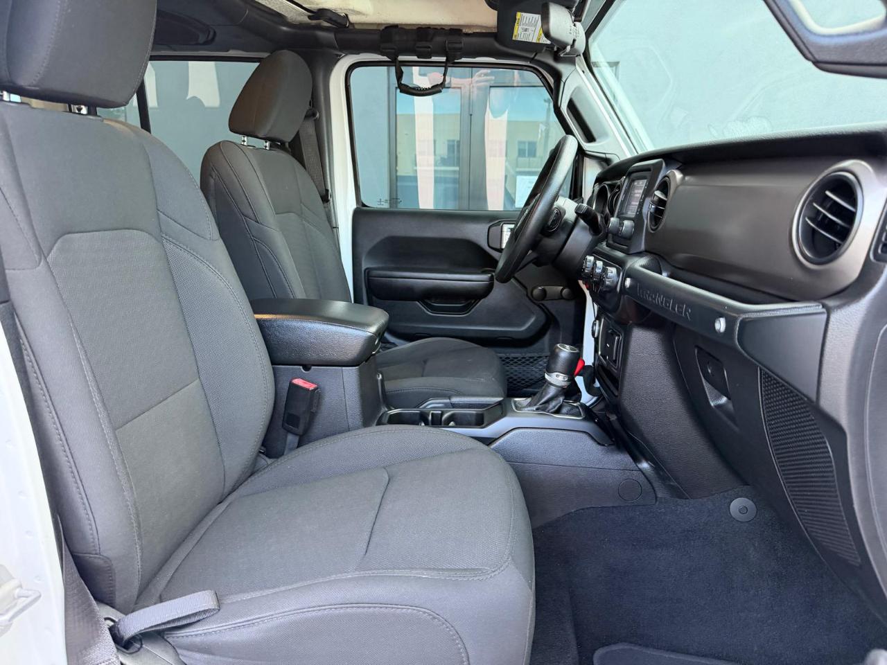 Jeep Wrangler Unlimited Sport 4x4 2021