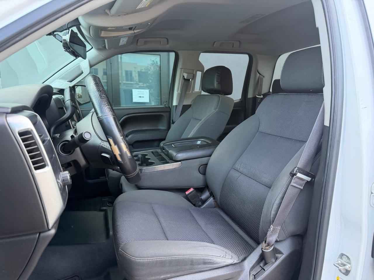 Chevrolet Silverado 1500 2WD Double Cab 143.5" LT w/1LT 2015
