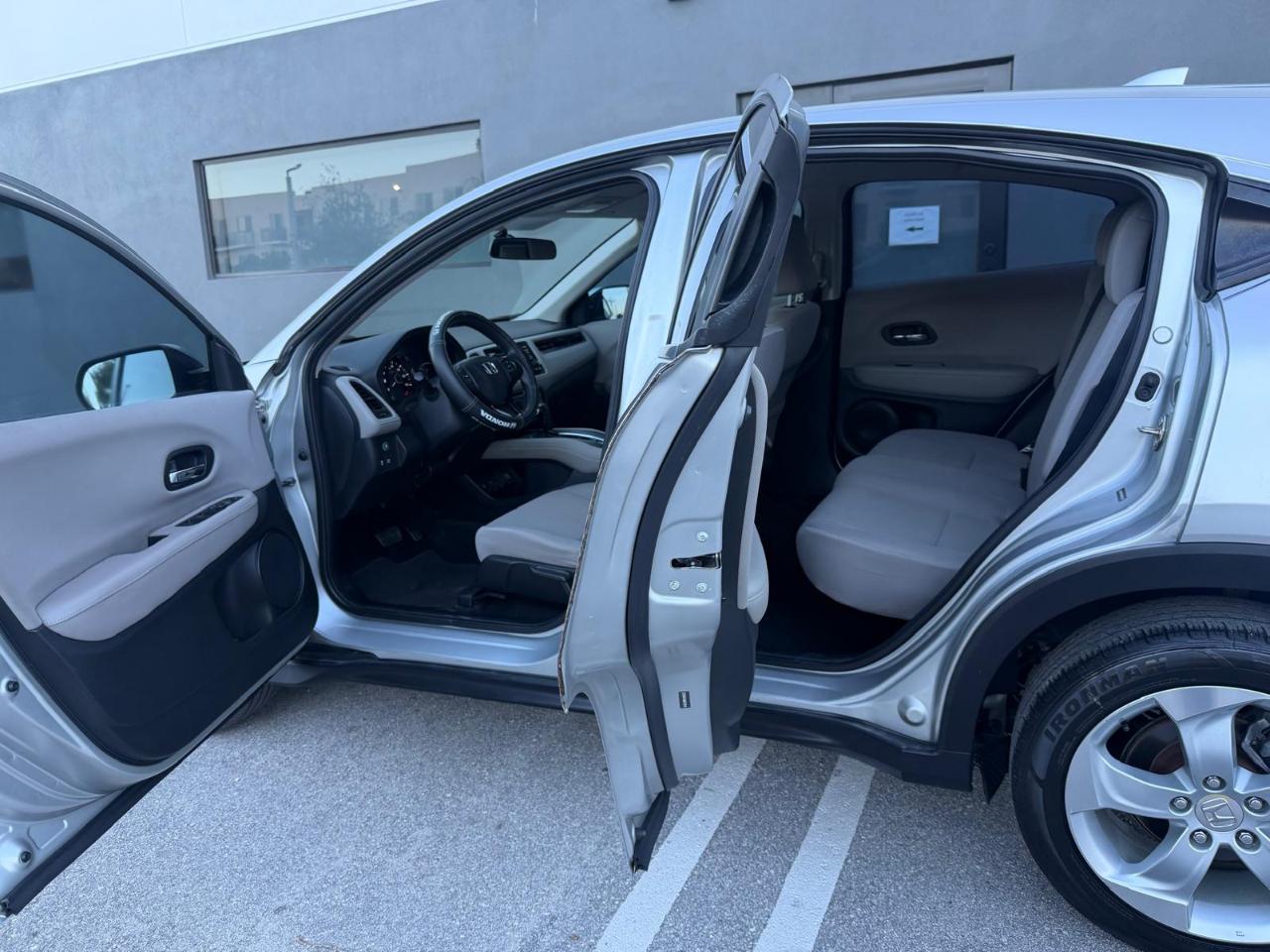 Honda HR-V 2WD 4dr CVT LX 2016