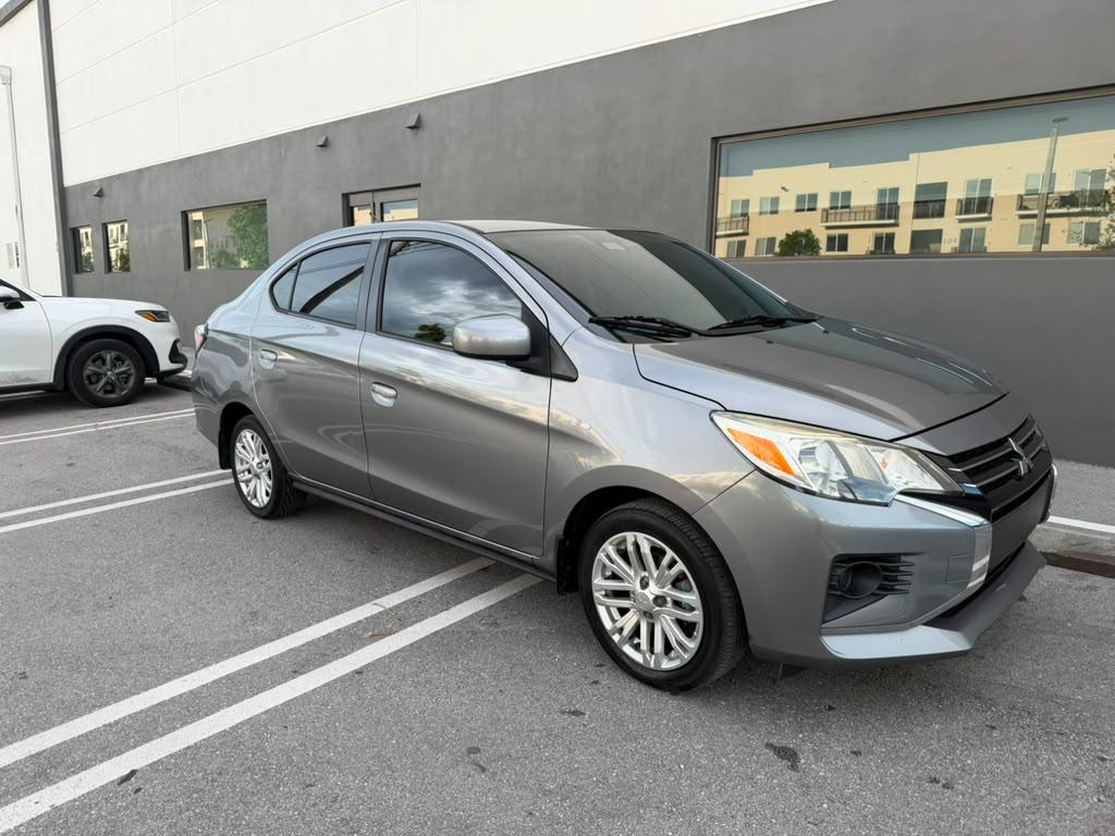 Mitsubishi Mirage G4 Carbonite Edition CVT 2021