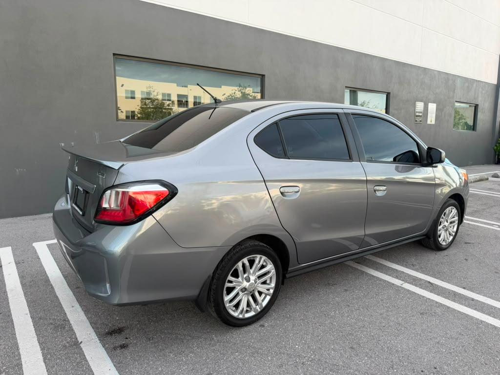 Mitsubishi Mirage G4 Carbonite Edition CVT 2021