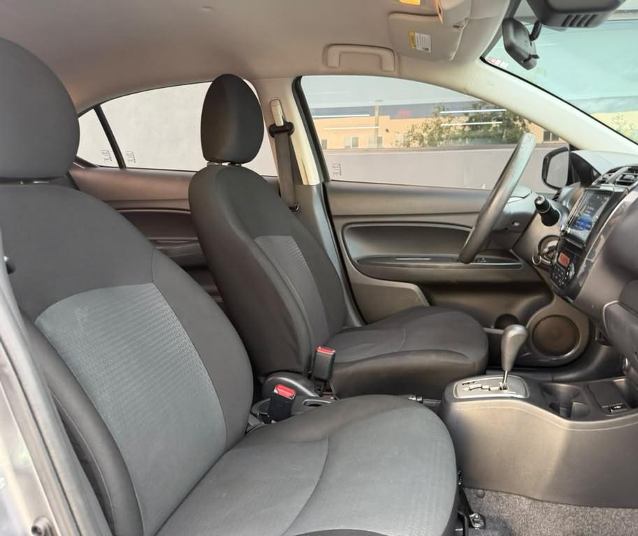 Mitsubishi Mirage G4 Carbonite Edition CVT 2021