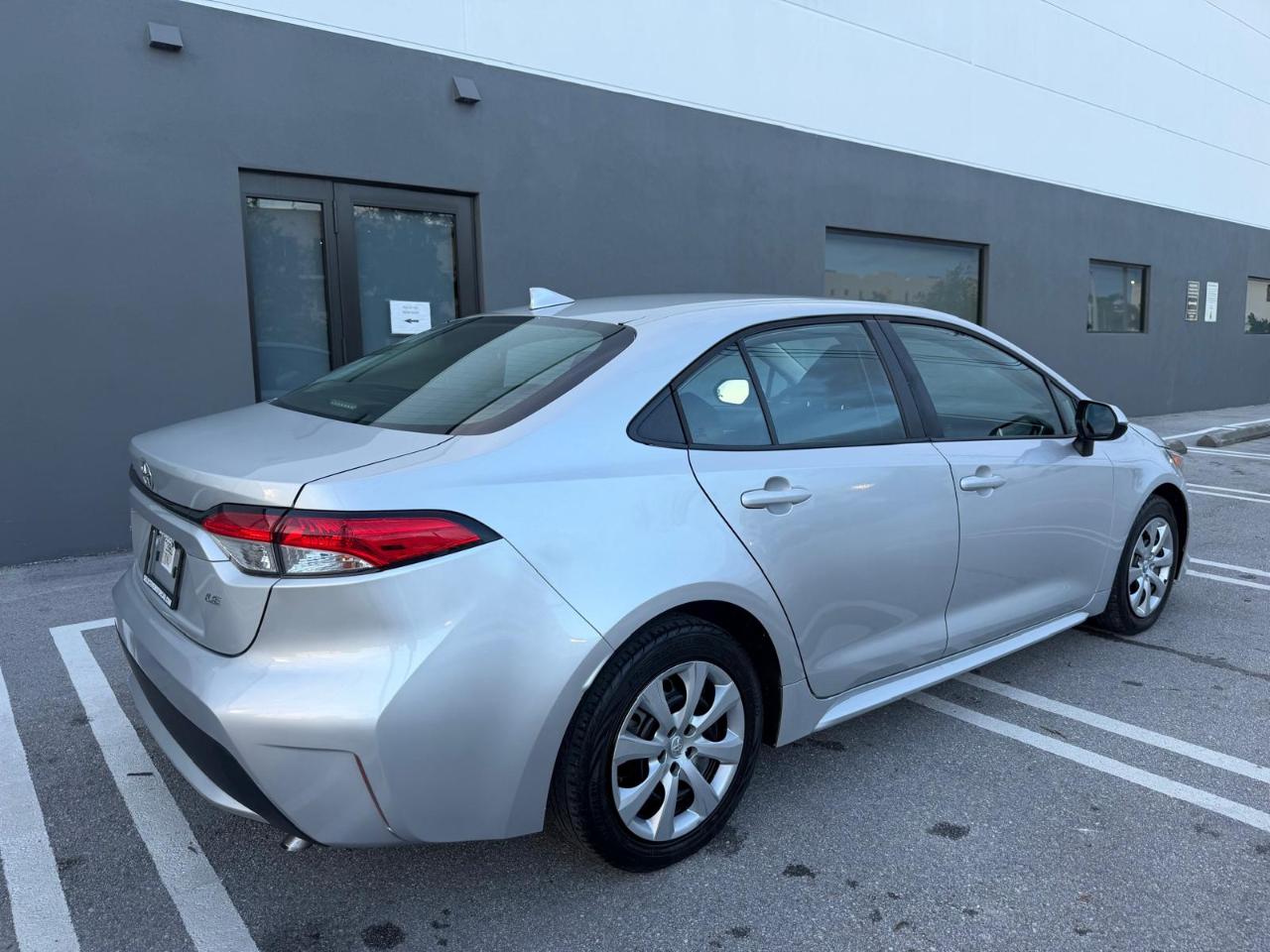 Toyota Corolla LE CVT (Natl) 2020