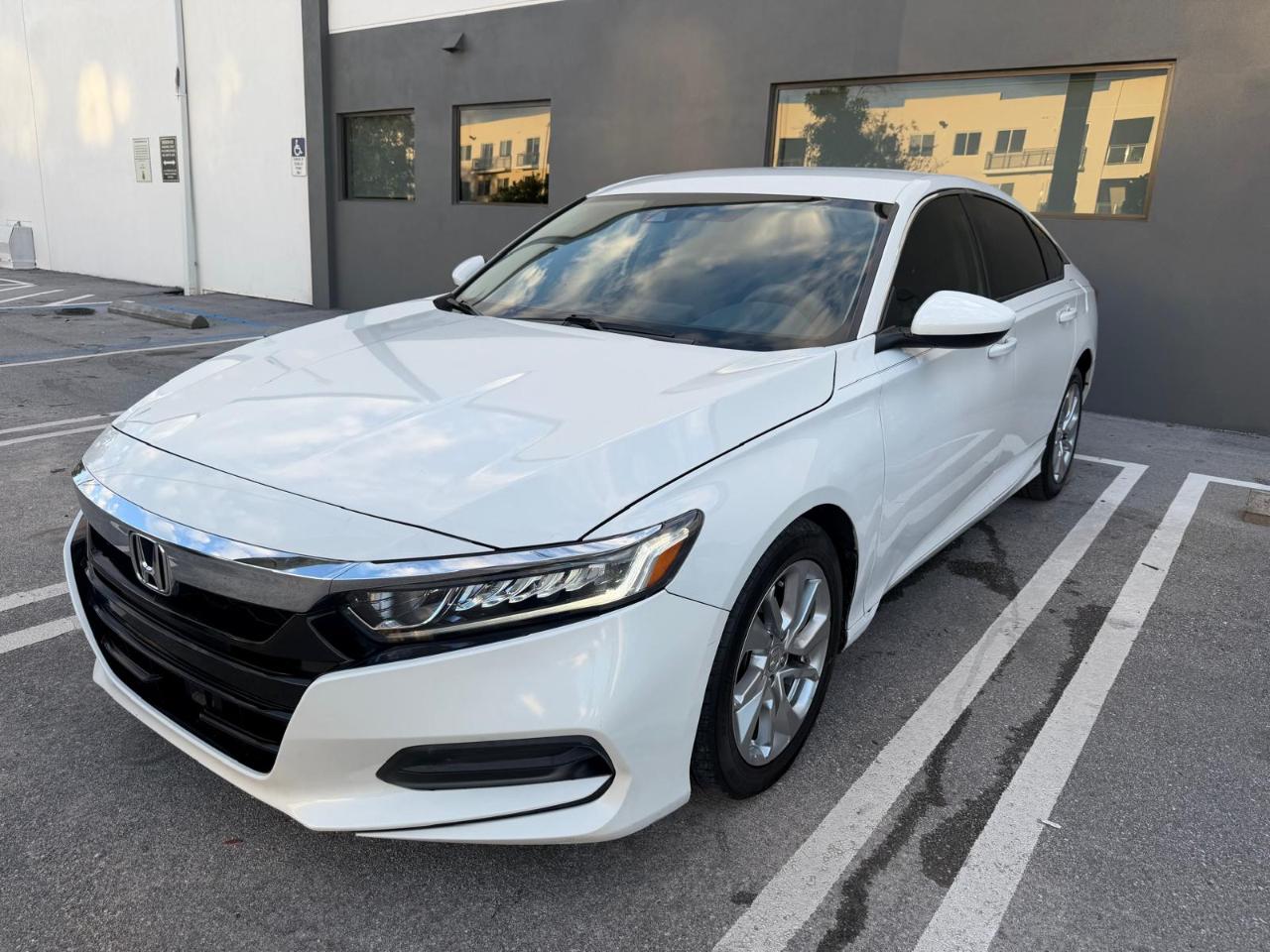 Honda Accord Sedan LX 1.5T CVT 2018