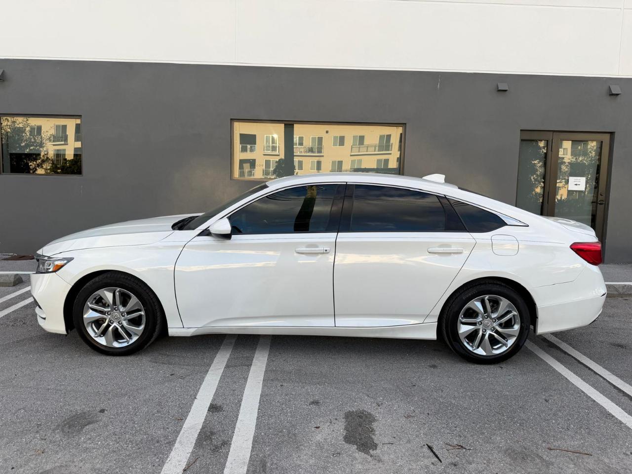 Honda Accord Sedan LX 1.5T CVT 2018