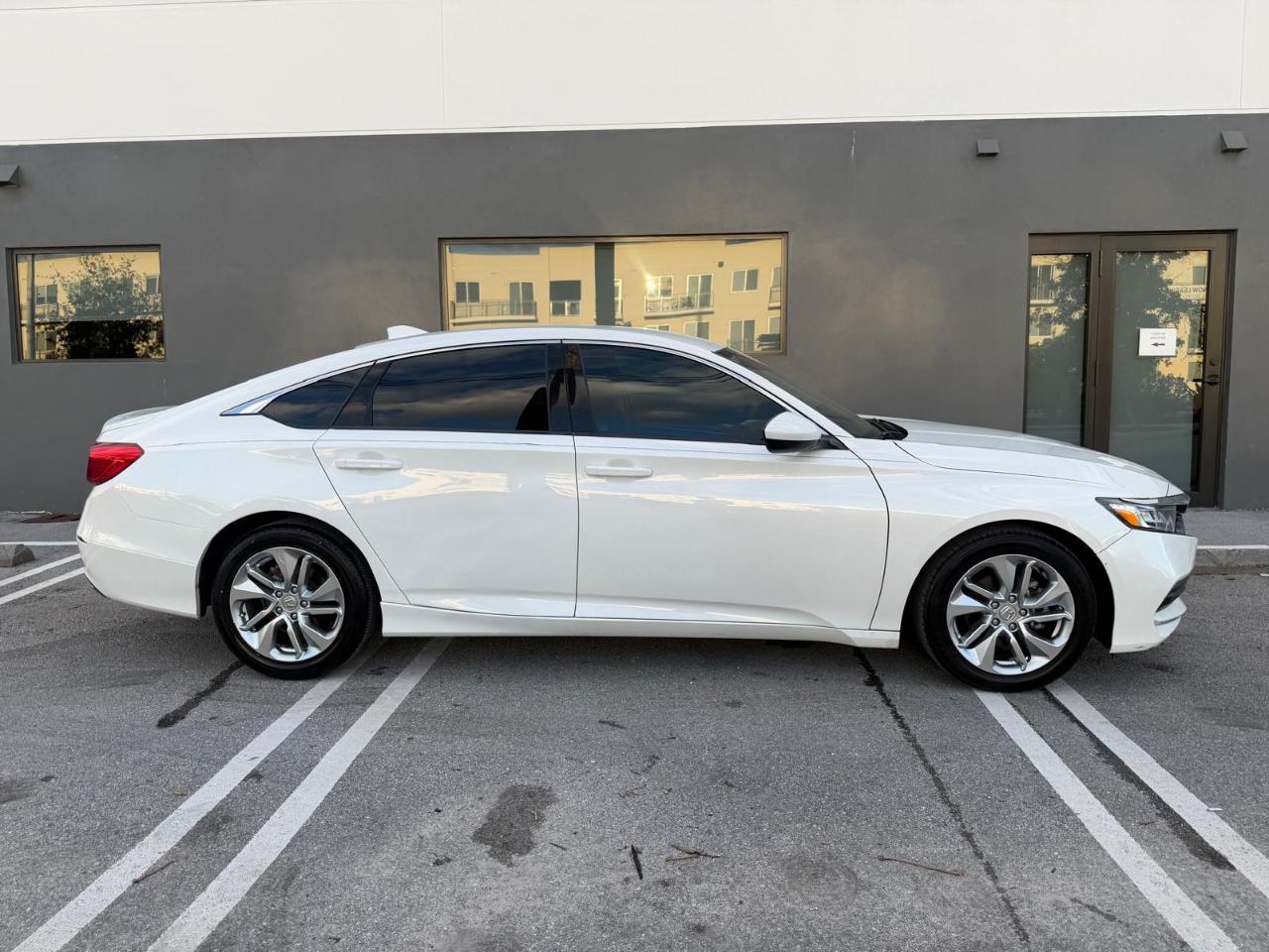 Honda Accord Sedan LX 1.5T CVT 2018