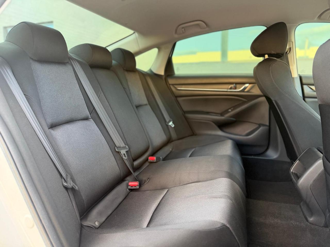 Honda Accord Sedan LX 1.5T CVT 2018