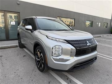 2022 Mitsubishi Outlander ES FWD