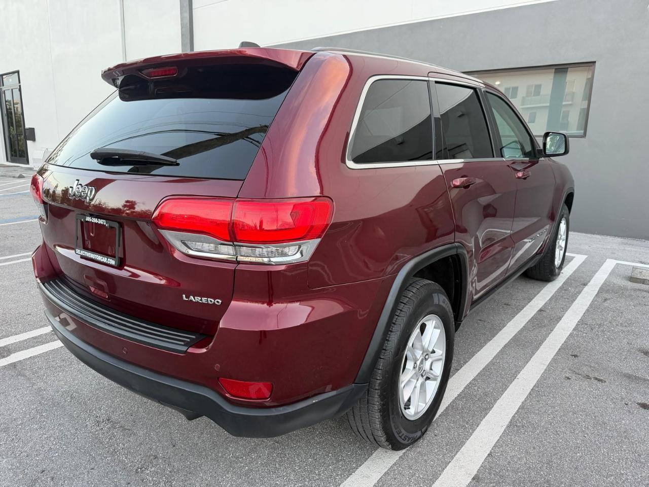 Jeep Grand Cherokee Laredo 4x2 *Ltd Avail* 2018