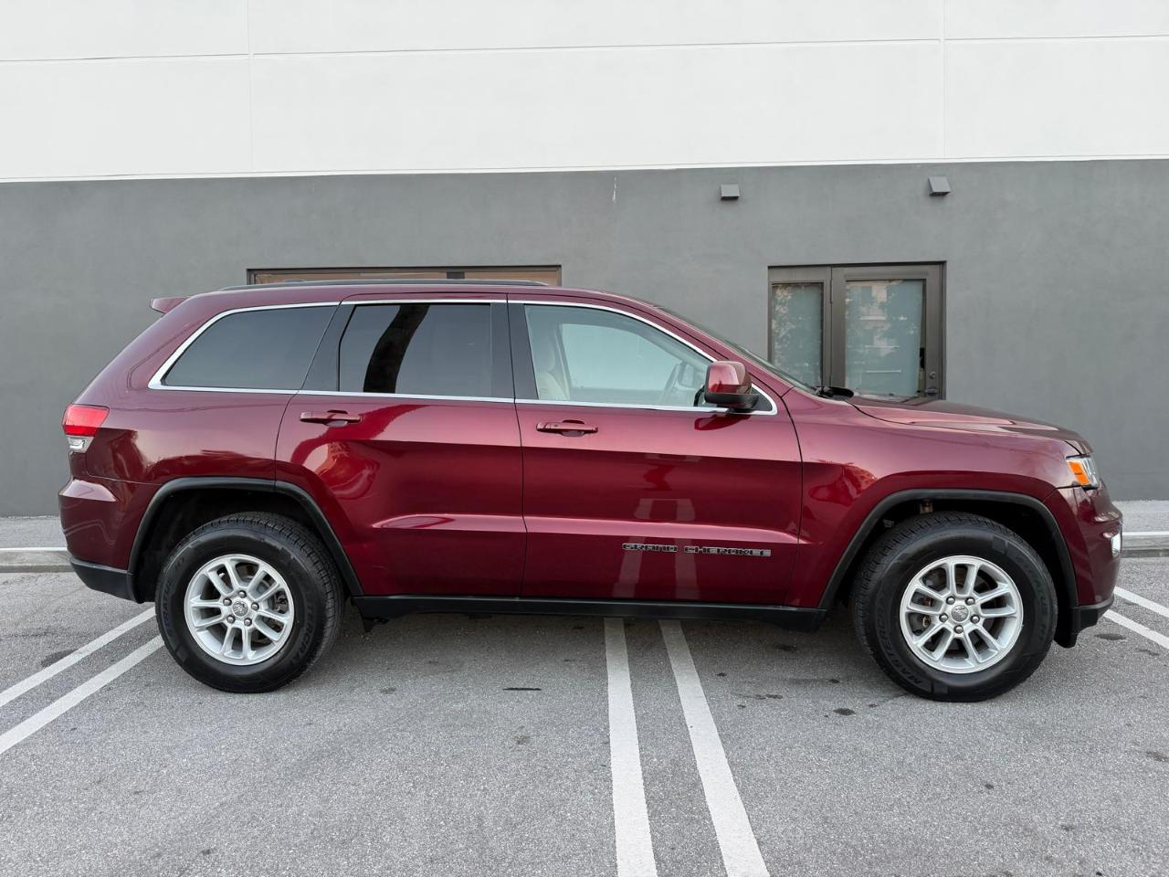 Jeep Grand Cherokee Laredo 4x2 *Ltd Avail* 2018