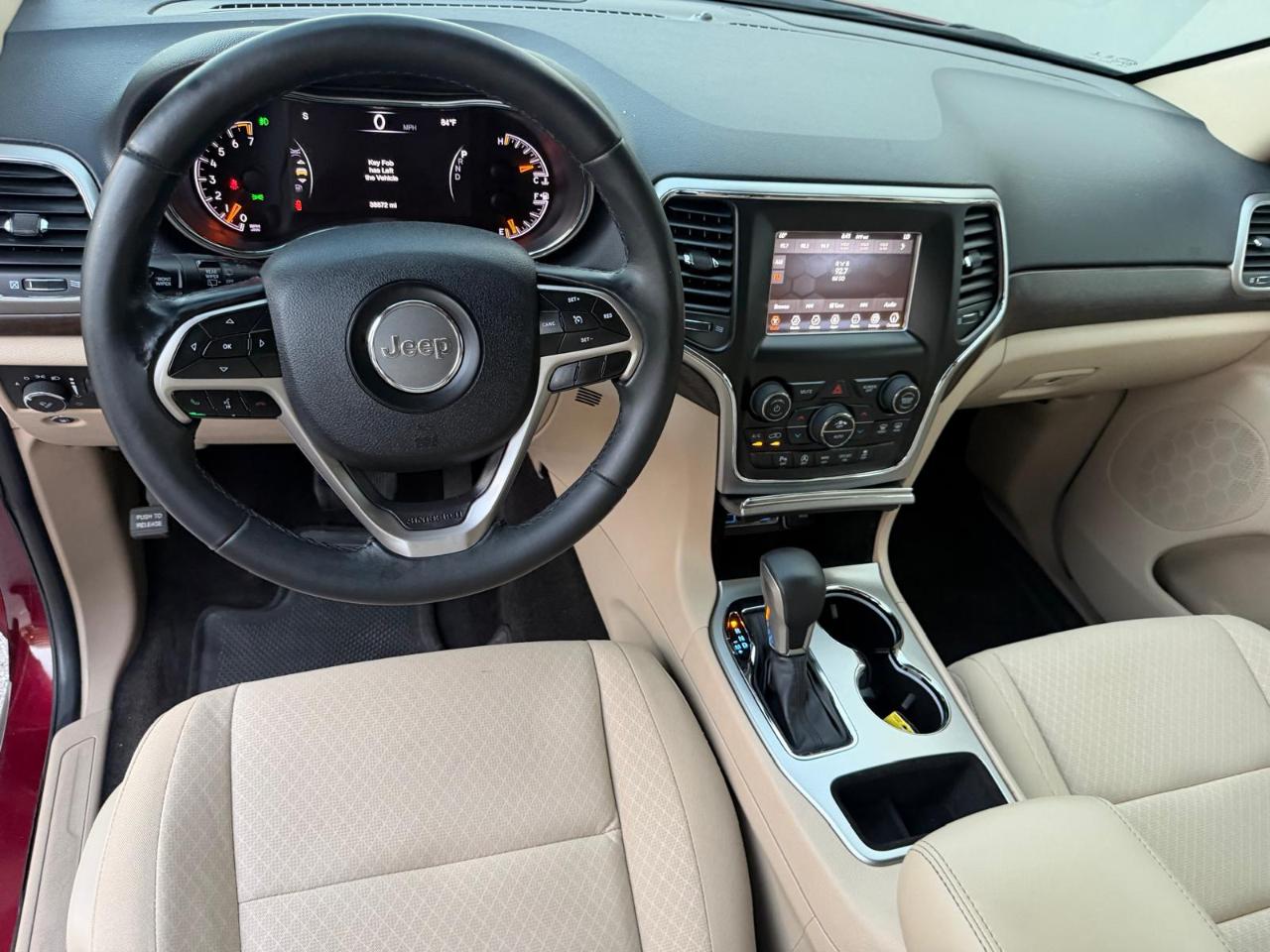 Jeep Grand Cherokee Laredo 4x2 *Ltd Avail* 2018