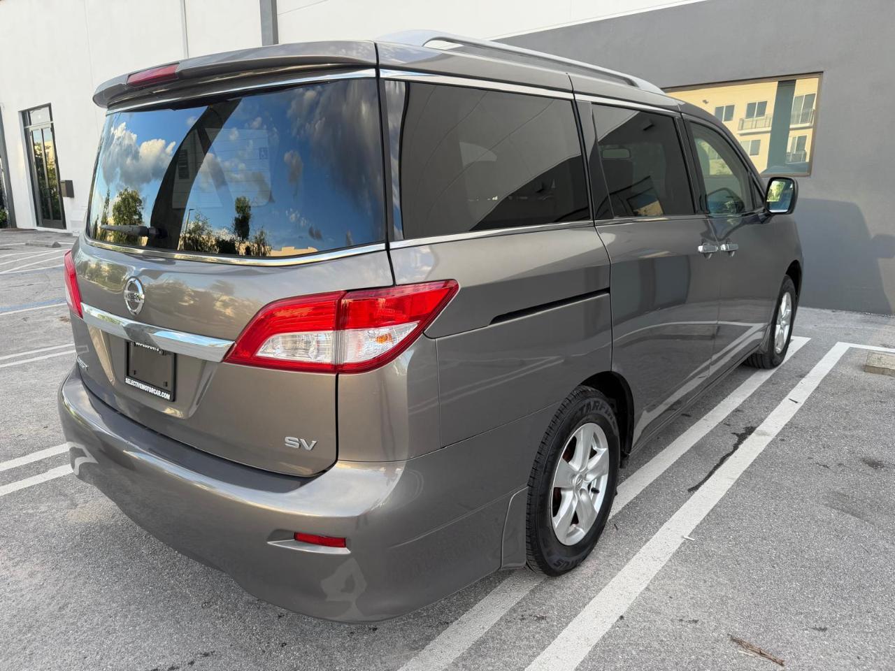 Nissan Quest 4dr SV 2016