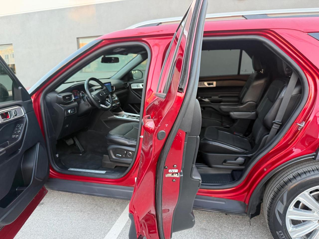 Ford Explorer Limited RWD 2020