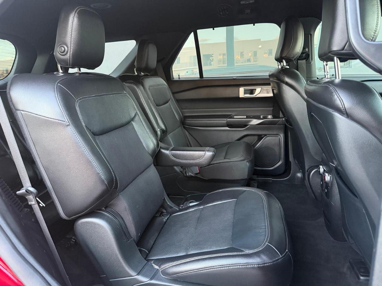 Ford Explorer Limited RWD 2020