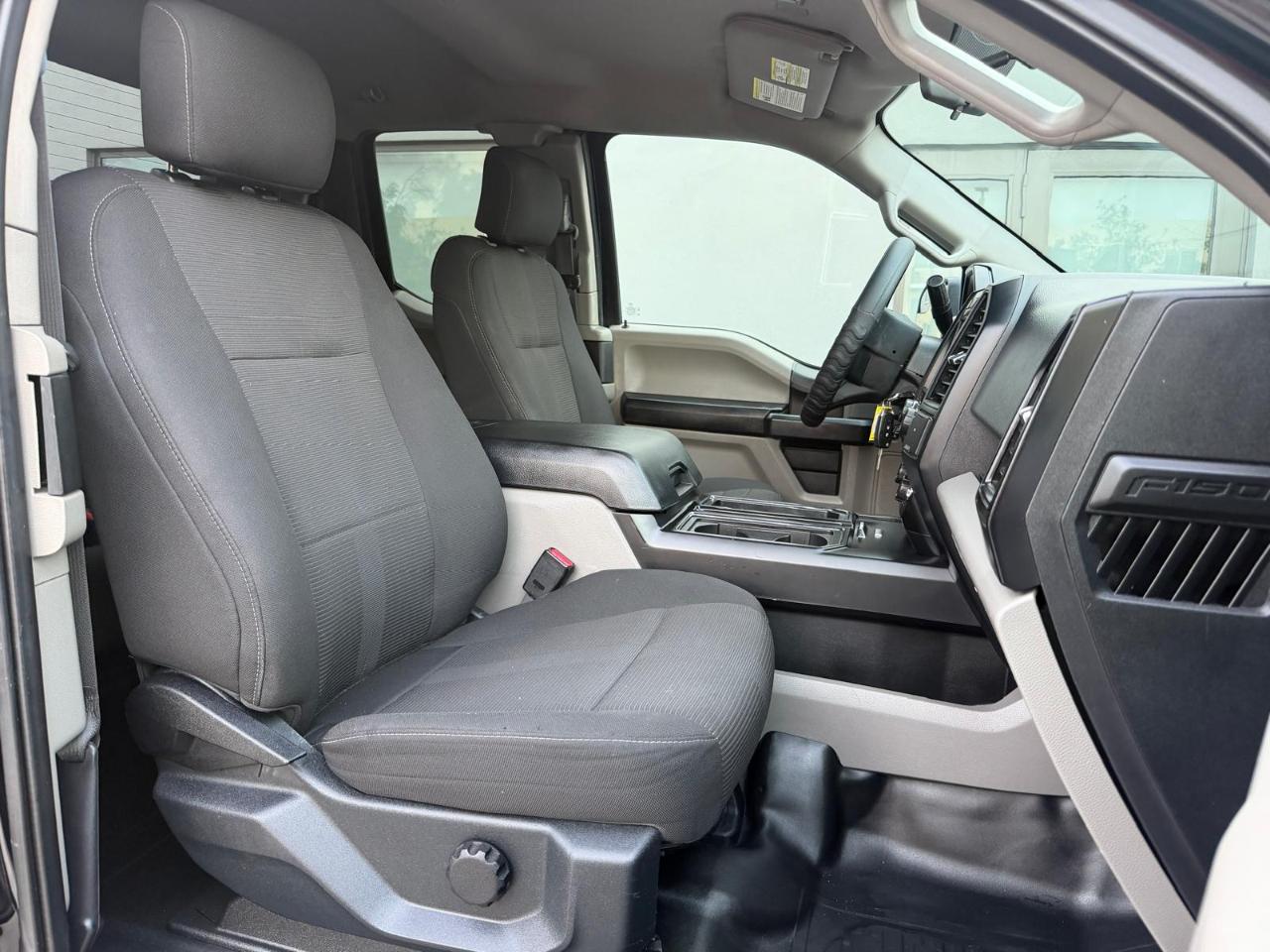 Ford F-150 XL 2WD SuperCab 8' Box 2017