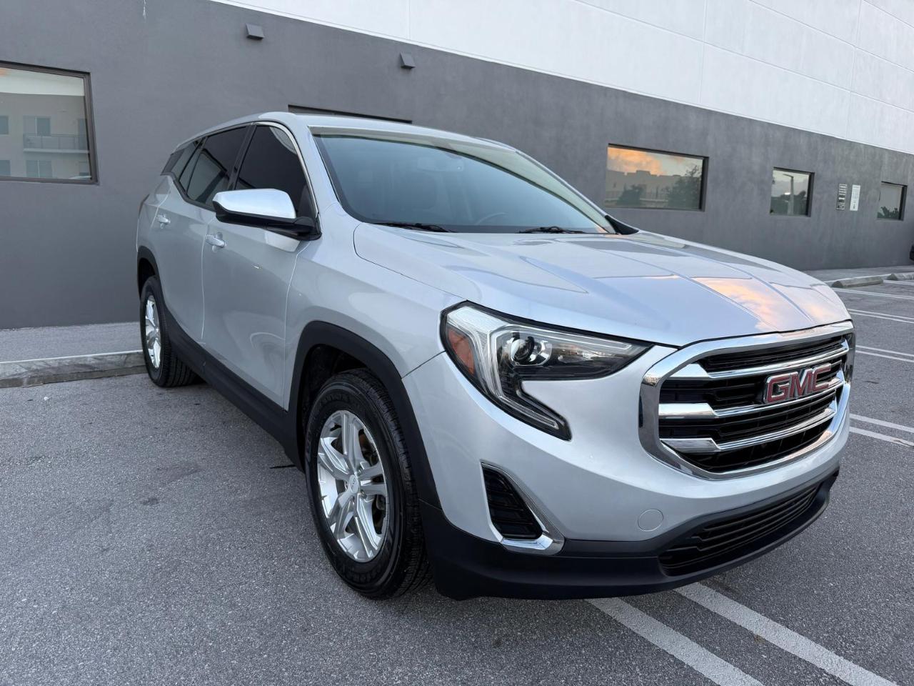 GMC Terrain FWD 4dr SLE 2018