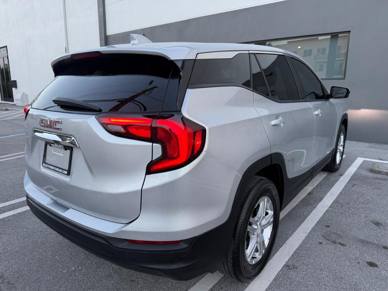 GMC Terrain FWD 4dr SLE 2018