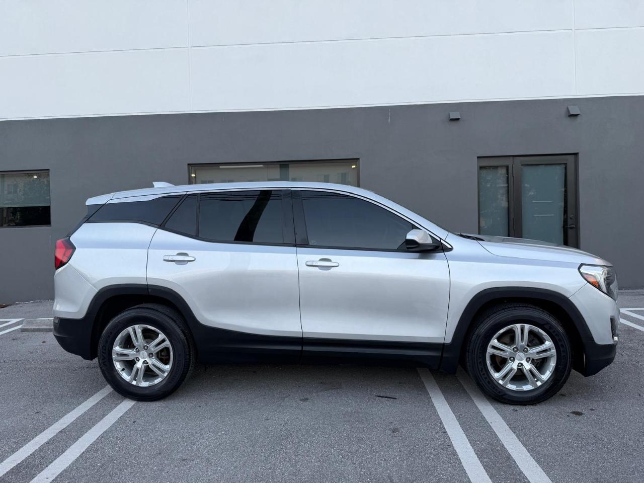 GMC Terrain FWD 4dr SLE 2018
