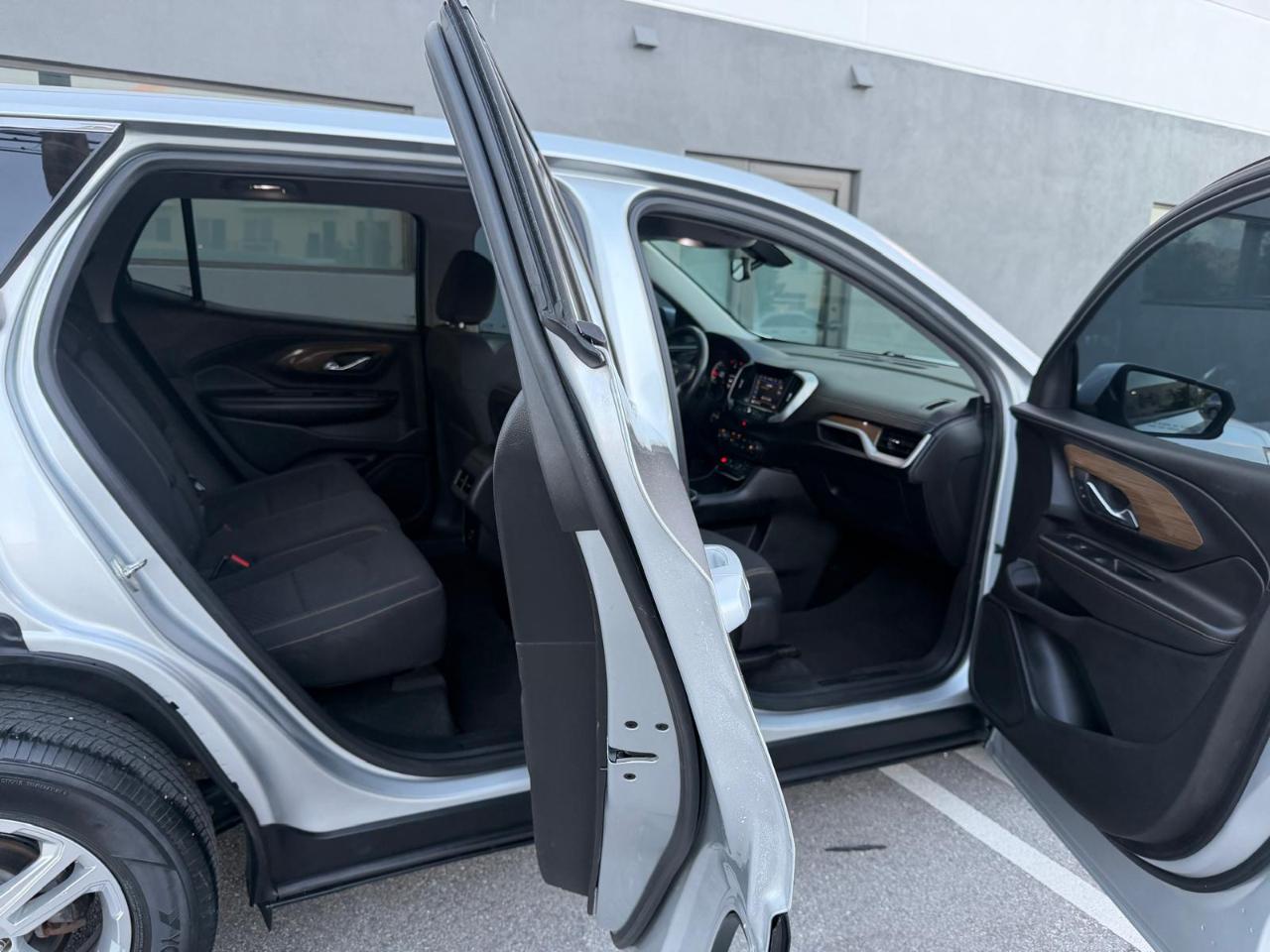 GMC Terrain FWD 4dr SLE 2018
