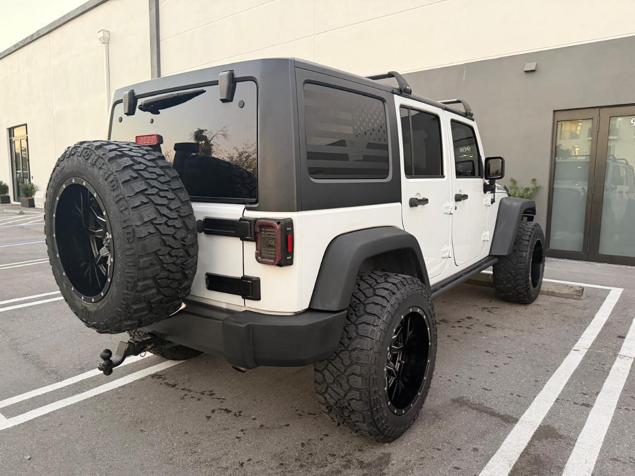 Jeep Wrangler Unlimited 4WD 4dr Black Bear *Ltd Avail* 2016