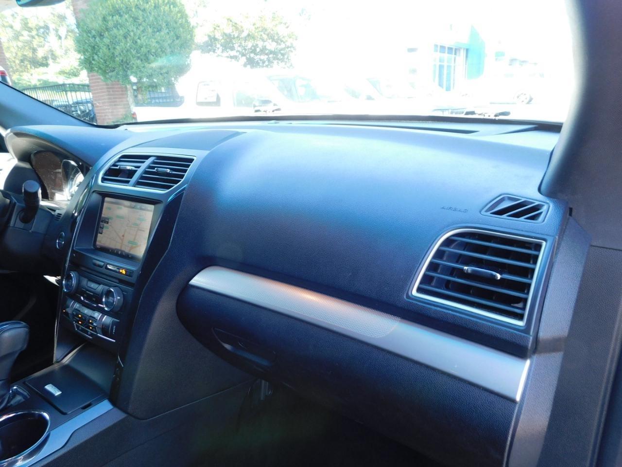 Ford Explorer  2016